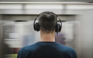 Can Wearing Headphones Cause Hair Loss?